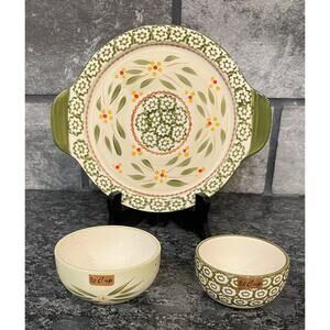 Temp-tations Old World Green Round 7.25” Handled Lid, 1/2 & 1/3 Measuring Cups